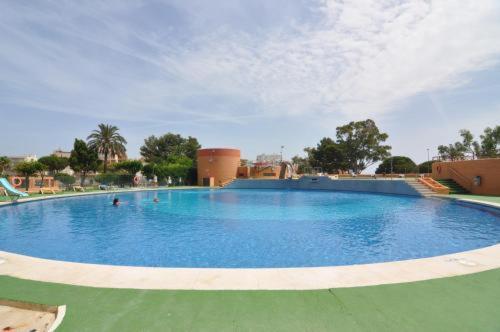 Estudio Roses Con Terraza, Vistas Canal Y Mar מראה חיצוני תמונה